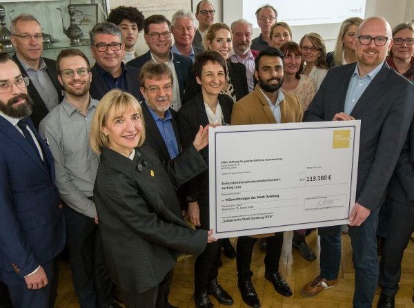 VINCI-Stiftung überreicht Fördermittel an neun soziale Projekte der Stadt Duisburg